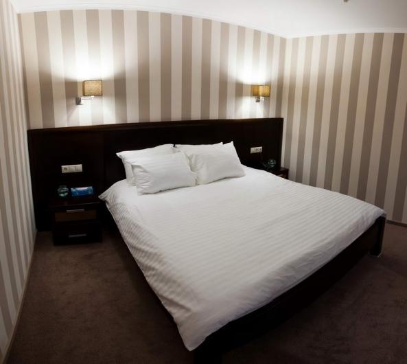 Porto Riva Hotel Zaporizhia Værelse billede