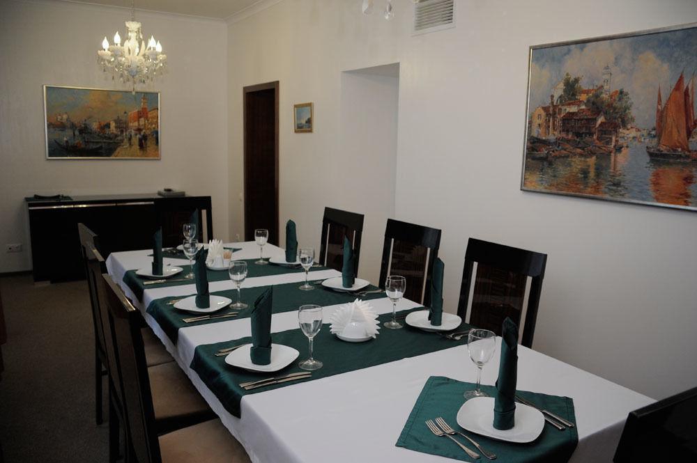 Porto Riva Hotel Zaporizhia Eksteriør billede