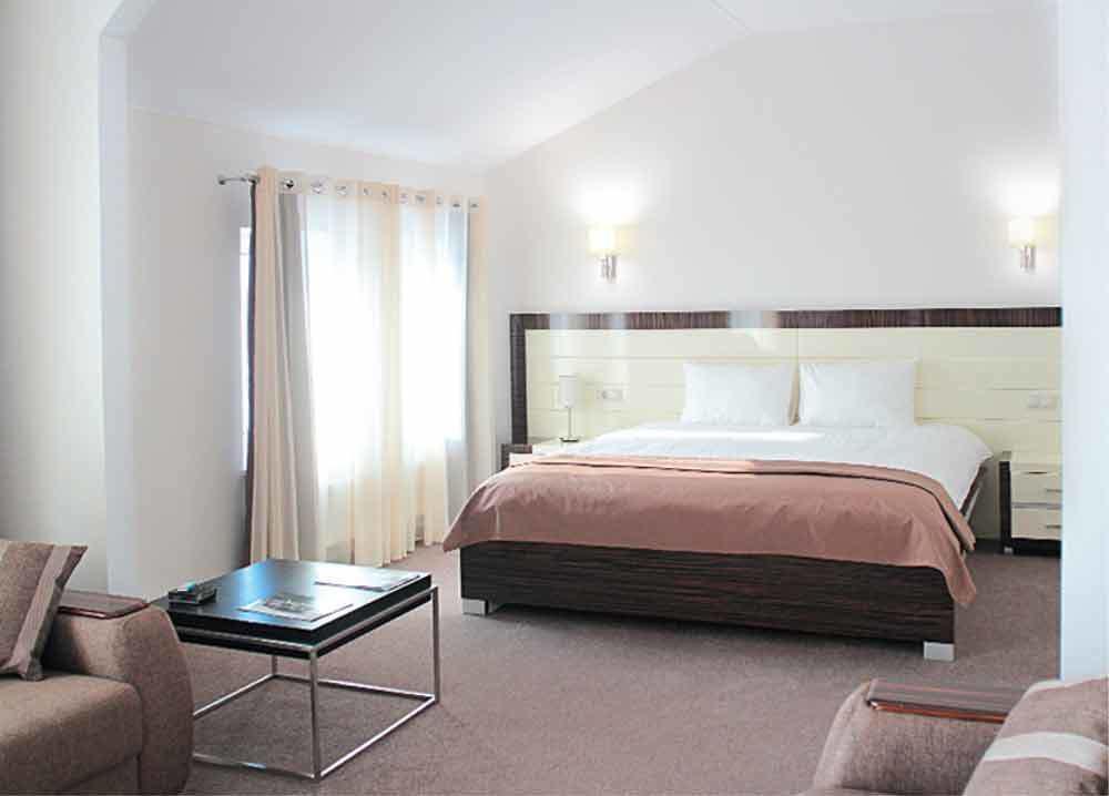 Porto Riva Hotel Zaporizhia Eksteriør billede